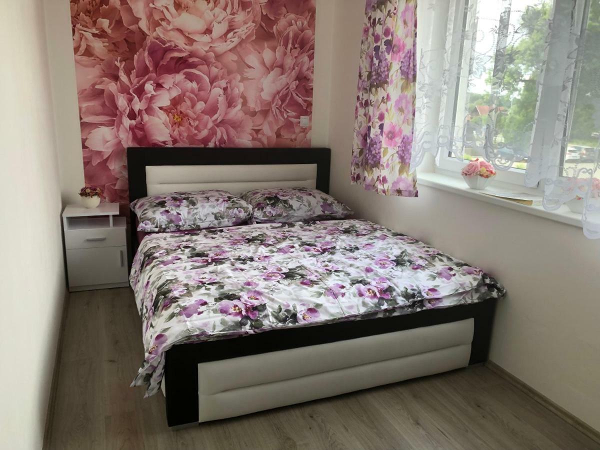 Apartman Na Lukach - Kopretina Třeboň 외부 사진
